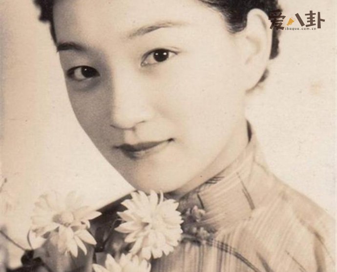 陆小曼照片