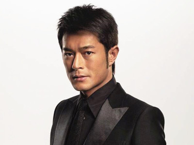 古天乐右眼球曾缝八针 古天乐的右眼球是怎么受伤的