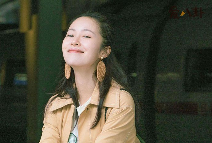 江一燕邓超什么关系