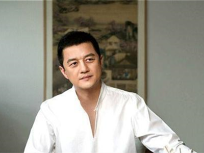女友回应李亚鹏欠4千万 声称已经走投无路了