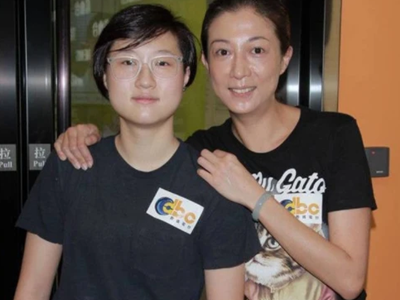 吴绮莉否认向成龙索要天价抚养费 扒一扒两人过往感情纠葛