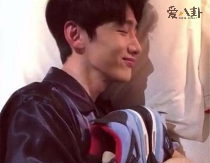 白敬亭有钱原因