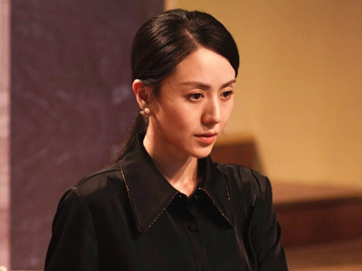 爱的理想生活莉莉周是谁演的 她为什么被辞退了
