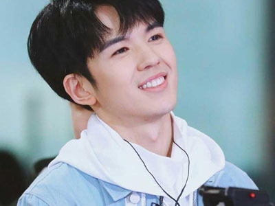 刘昱晗仝卓怎么回事 2人私下关系真的那么混乱吗