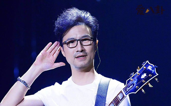 汪峰鲍家街43号乐队主唱