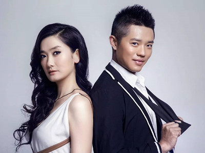 开头是yoyoyo是什么音乐 凤凰传奇演唱的经典歌曲