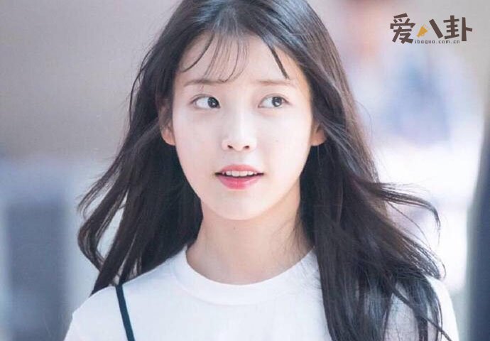 iu照片