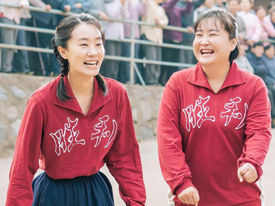 你好李焕英再度延期上映 被吐槽营销炒作为赶超《战狼2》