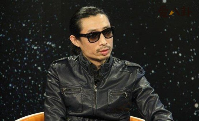 谢天笑为什么叫谢三克