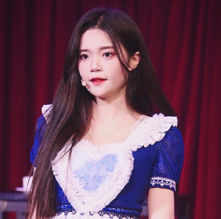 SNH48刘丽千个人资料 她直播中吐血怎么回事现在怎样了