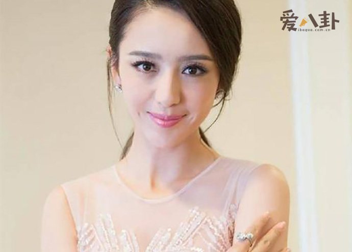 佟丽娅照片