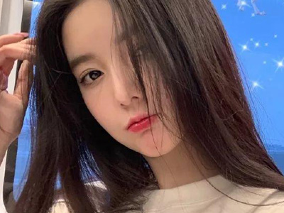 小怡同学是哪个学校的 起底其情史她怎么这么厉害