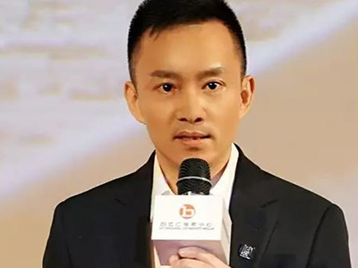 亚宁老婆是谁 放弃主持人工作疑似因恋情原因