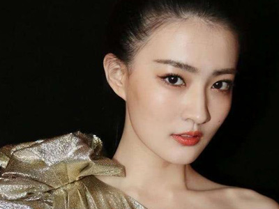 徐璐八卦都有哪些 带资进组惹怒靳东