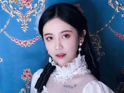 杨清柠宣布与毛宸宸分手 2人为什么分手是因为孩子吗