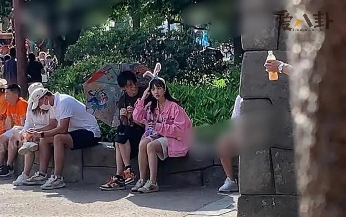 苏晓彤赵昊天合影