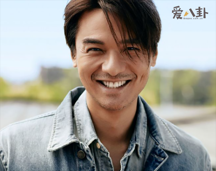 冯德伦照片