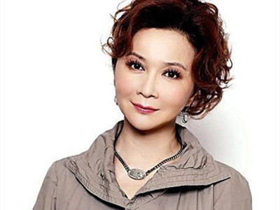 丁秋星和蔡明几个孩子 他们的儿子丁丁是做什么的