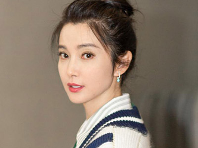 李冰冰被谁打巴掌 王晓蓉当众打李冰冰传闻是真是假