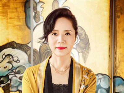 演员刘芳现任丈夫是谁 与前夫岳跃利离婚后有没有再婚
