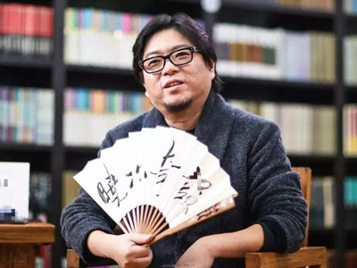 高晓松狂减肥引热议 被曝为爱整容是真的吗