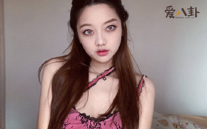 张兆艺照片