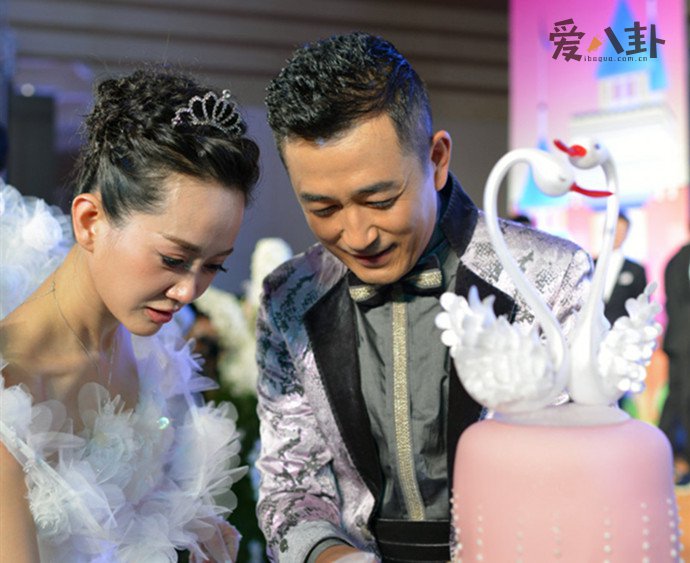 演员王志飞的第一任妻子是谁