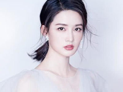 李沁和谁在一起过 和魏大勋组cp异性缘超好