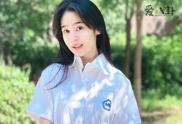 娜吉玛照片