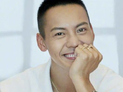 陈伟霆何穗真的在交往吗 陈伟霆何穗在一起多久了