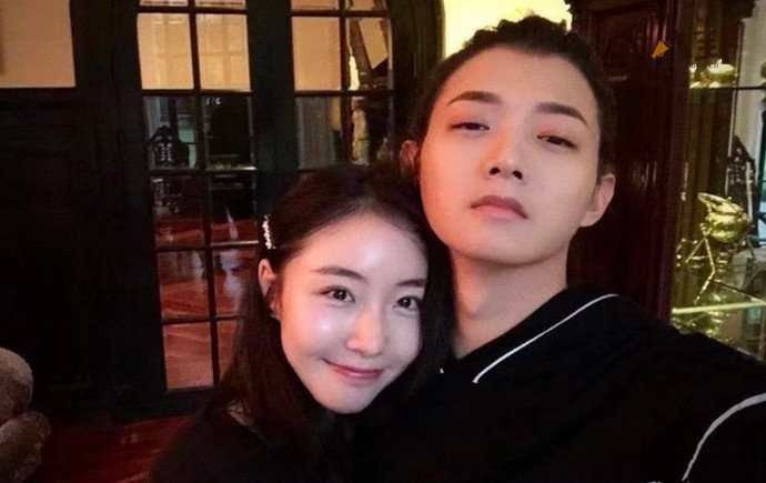 陈岚是谁为什么这么力挺霍尊