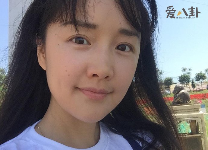 廖景萱照片