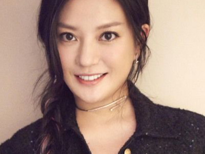 赵薇怎么了 她出什么事了为何多部作品被移明