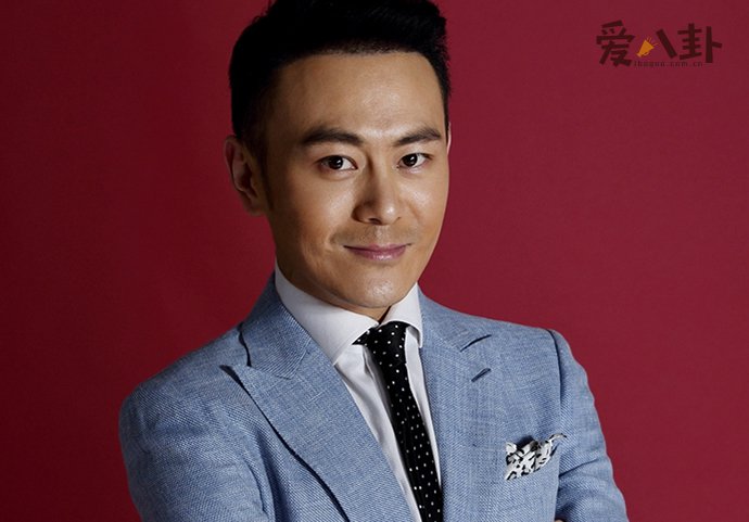李解照片