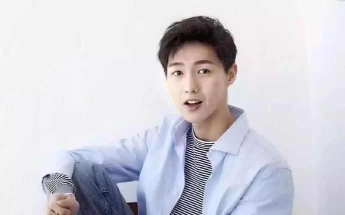 李明源李明德什么关系 2人名字相差一字是兄弟吗