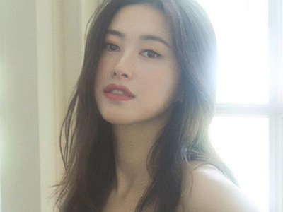 朱珠顺利产女 朱珠老公公开女儿照获无数网友赞美