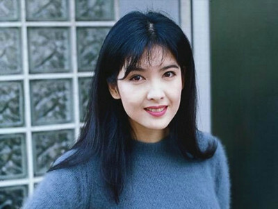 周慧敏多少岁了 53岁的周慧敏为什么没生孩子详情起底