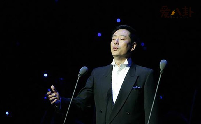 濮存昕出了什么事