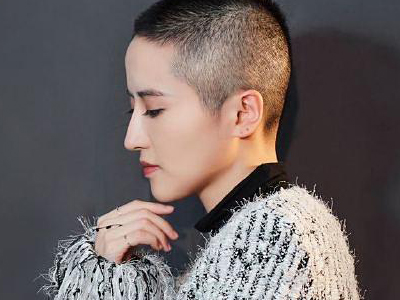 蒋一侨为什么不留长发 自曝短发原因