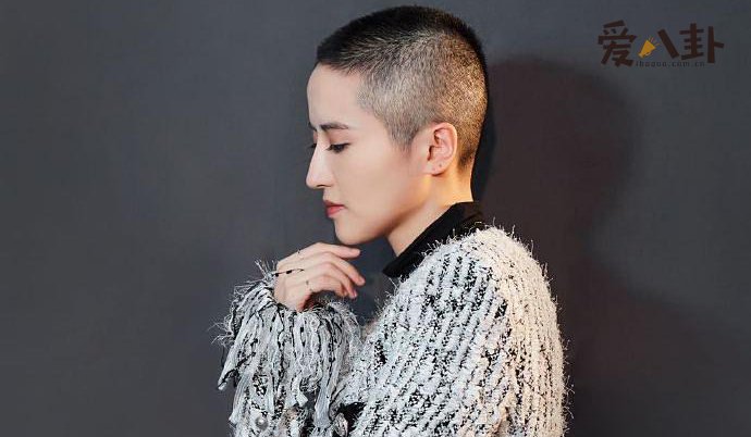 蒋一侨照片