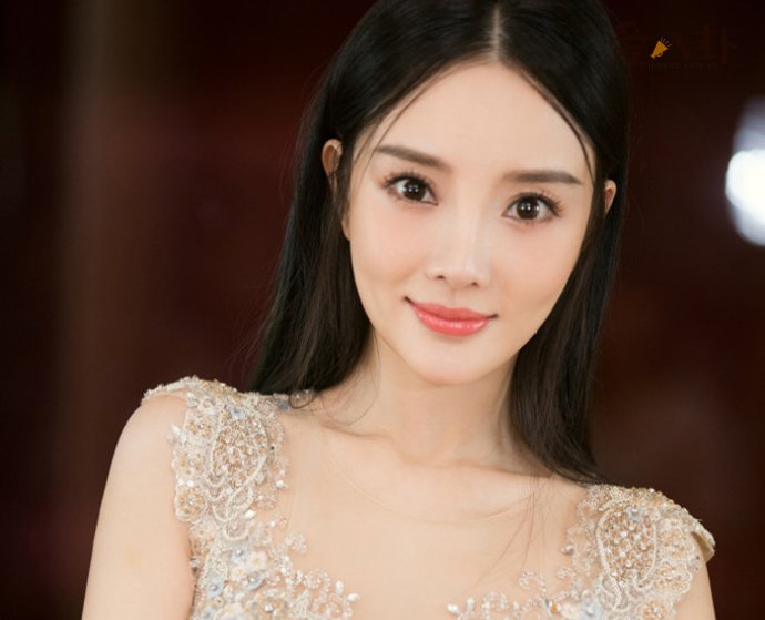 李小璐照片