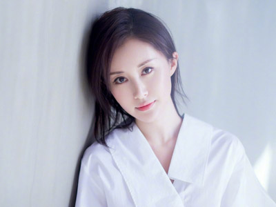 舒畅怎么变成带货明星一姐了 她怎么不演戏了
