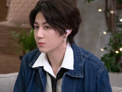 邵明明那么娘为什么没被封杀 他是靠什么火的