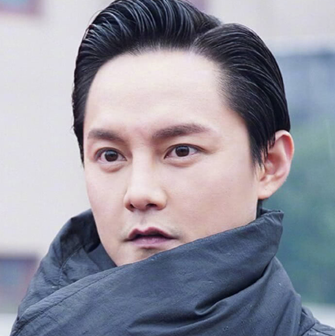 尹正照片