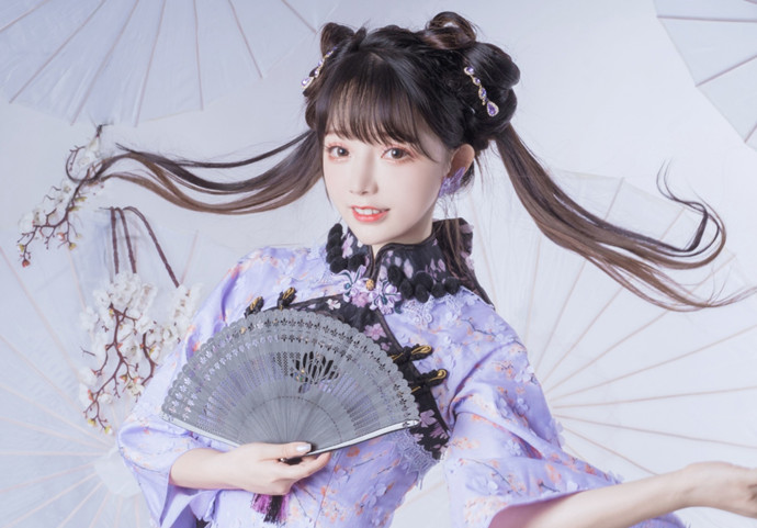 王奕萌是哪个女团出道的