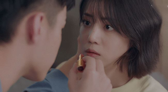 李溪芮照片