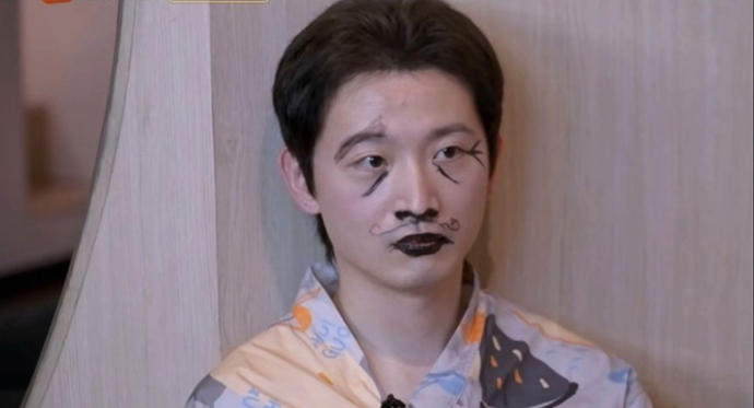 罗昊照片