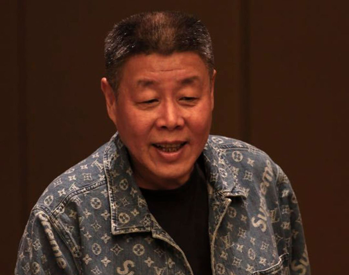 张健照片
