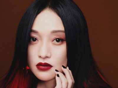 周迅前夫老公是谁 周迅之前一共结过几次婚呢