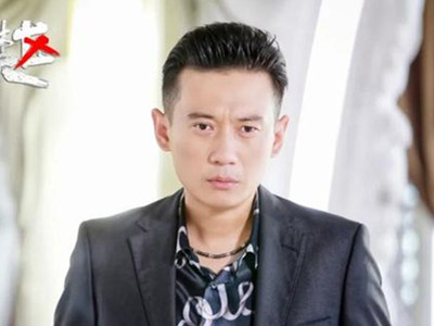 黑白禁区的车厘子是谁扮演的 车厘子的身份是警察吗 